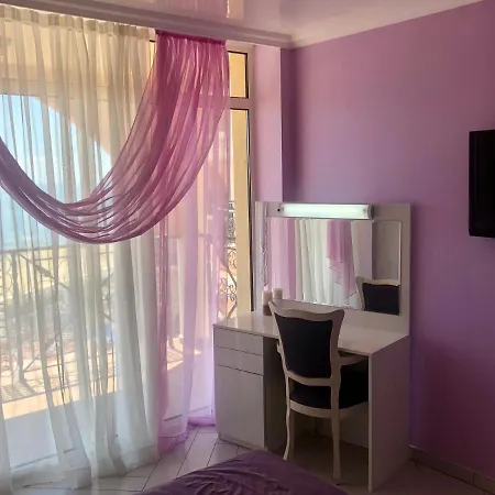 Beachfront Appartement *